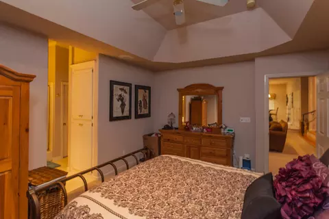 3787 Greenhaven Ln, Redding, CA 96001 photo 14