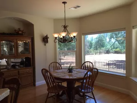 19393 Cool Breeze Way, Redding, CA 96003 photo 11