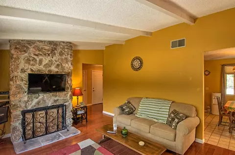 1033 Woodside Meadows Dr, Redding, CA 96002 photo 5