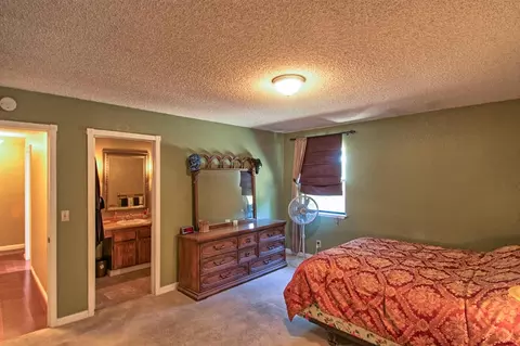 1033 Woodside Meadows Dr, Redding, CA 96002 photo 15