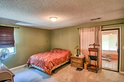1033 Woodside Meadows Dr, Redding, CA 96002 photo 14