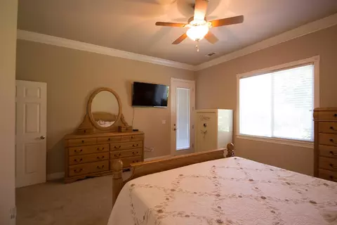 3184 Agassi Ln, Redding, CA 96002 photo 17