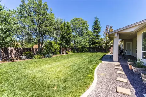 3184 Agassi Ln, Redding, CA 96002 photo 33
