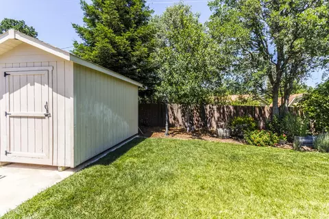 3184 Agassi Ln, Redding, CA 96002 photo 32