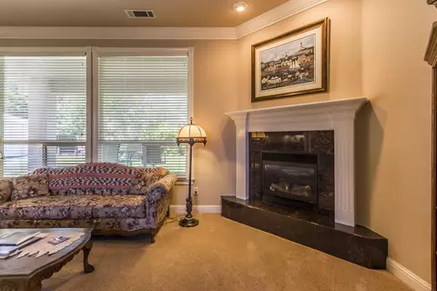 3184 Agassi Ln, Redding, CA 96002 photo 9