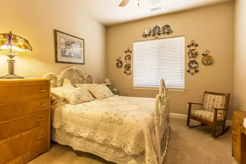 3184 Agassi Ln, Redding, CA 96002 photo 18
