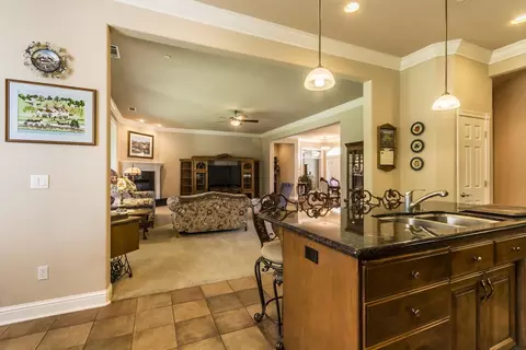 3184 Agassi Ln, Redding, CA 96002 photo 11