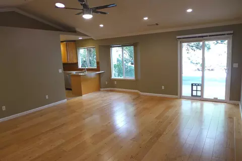 2389 Windwood Ct, Redding, CA 96002 photo 13