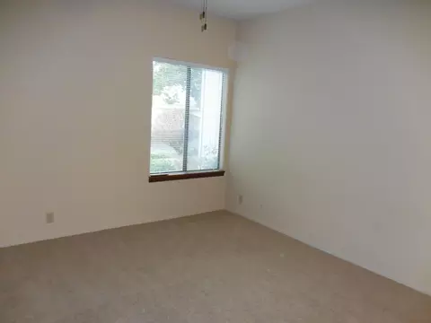 225 Ridgetop Dr # 117, Redding, CA 96003 photo 5