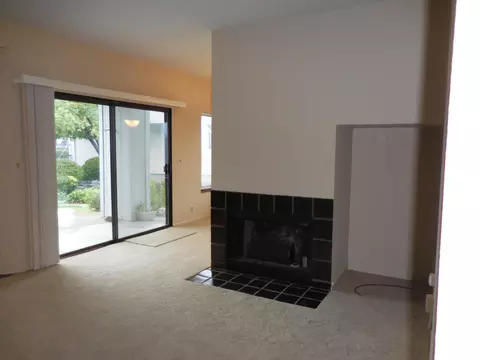 225 Ridgetop Dr # 117, Redding, CA 96003 photo 4