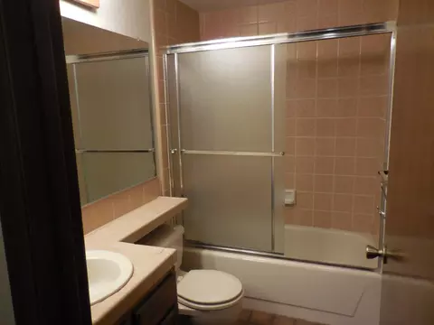 225 Ridgetop Dr # 117, Redding, CA 96003 photo 8