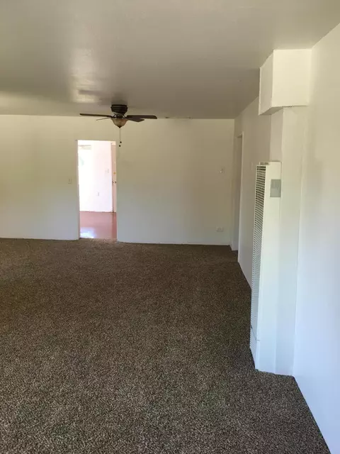 5702 Mountain View Dr, Redding, CA 96003 photo 5