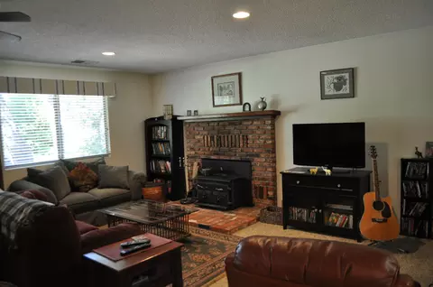 7250 Bohn Blvd, Anderson, CA 96007 photo 8