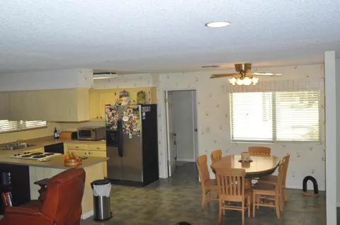 7250 Bohn Blvd, Anderson, CA 96007 photo 3