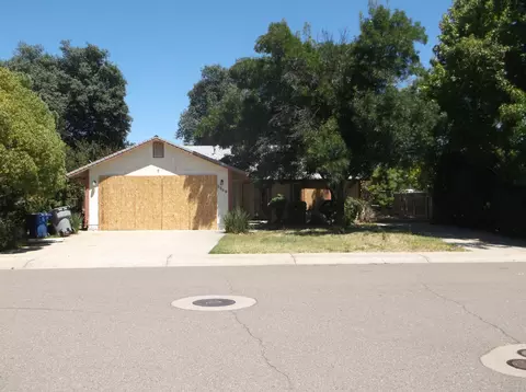 3549 Adams Ln, Redding, CA 96002 photo 1
