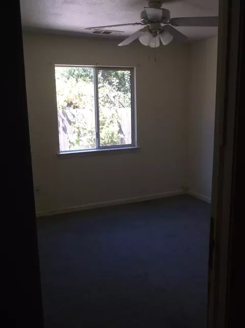 3549 Adams Ln, Redding, CA 96002 photo 5