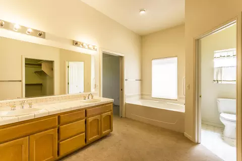 185 Harvest Walk, Redding, CA 96003 photo 14