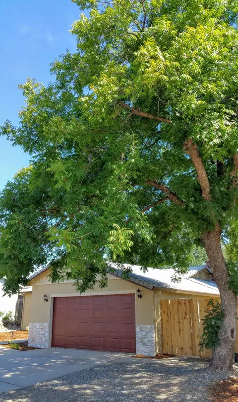 1256 Riviera Dr, Redding, CA 96001 photo 31