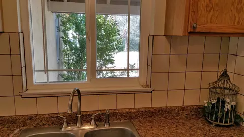 1256 Riviera Dr, Redding, CA 96001 photo 24