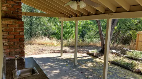 1256 Riviera Dr, Redding, CA 96001 photo 25