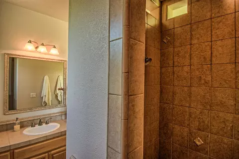 2166 Cadjew St, Redding, CA 96003 photo 21