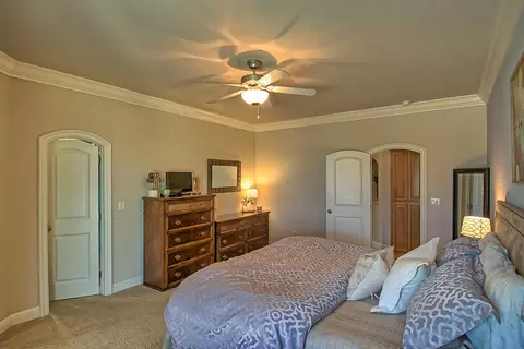 2166 Cadjew St, Redding, CA 96003 photo 17