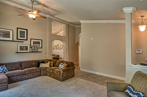 2166 Cadjew St, Redding, CA 96003 photo 6