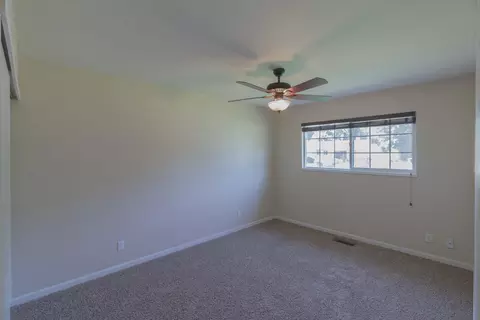 1081 Denton Way, Redding, CA 96002 photo 13