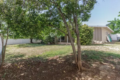 1081 Denton Way, Redding, CA 96002 photo 18