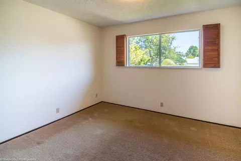 4070 Meander Dr, Redding, CA 96001 photo 11