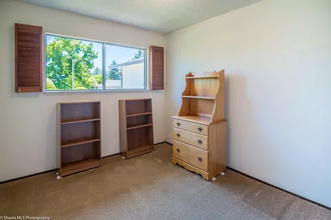 4070 Meander Dr, Redding, CA 96001 photo 10