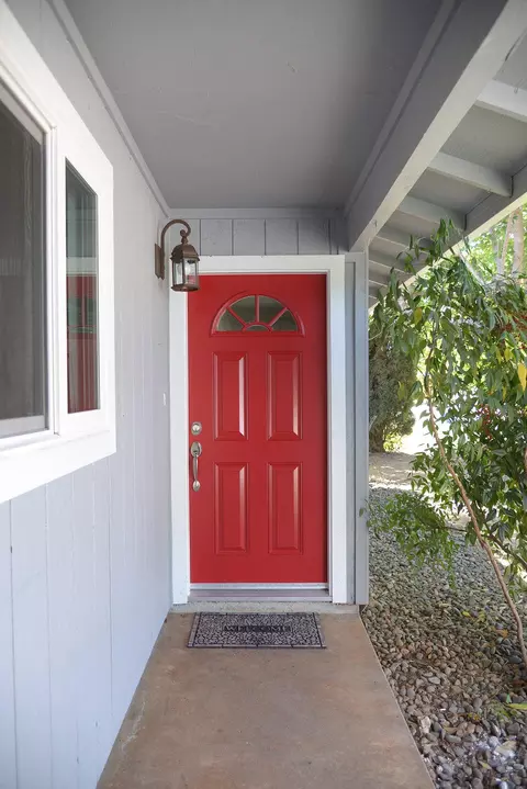 2341 Kerry Ave, Redding, CA 96002 photo 3