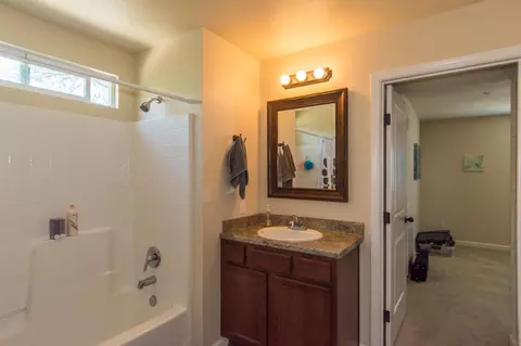 3284 Bridgewater Ct, Redding, CA 96003 photo 15