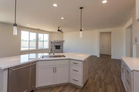 3891 Colby Trl, Redding, CA 96002 photo 11