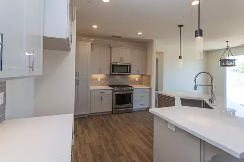 3891 Colby Trl, Redding, CA 96002 photo 12