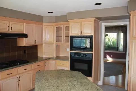 2293 Adirondack Dr, Redding, CA 96001 photo 6