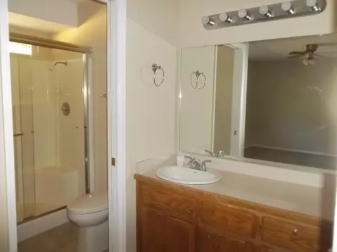 2050 Heller Ln, Redding, CA 96001 photo 11