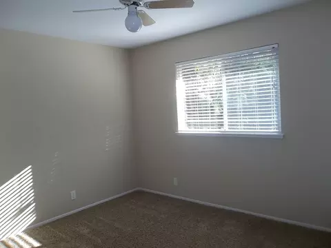 2050 Heller Ln, Redding, CA 96001 photo 7