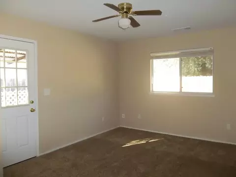 2050 Heller Ln, Redding, CA 96001 photo 13