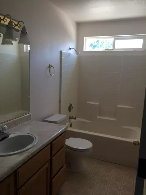 3315 Meridian Dr, Redding, CA 96002 photo 26