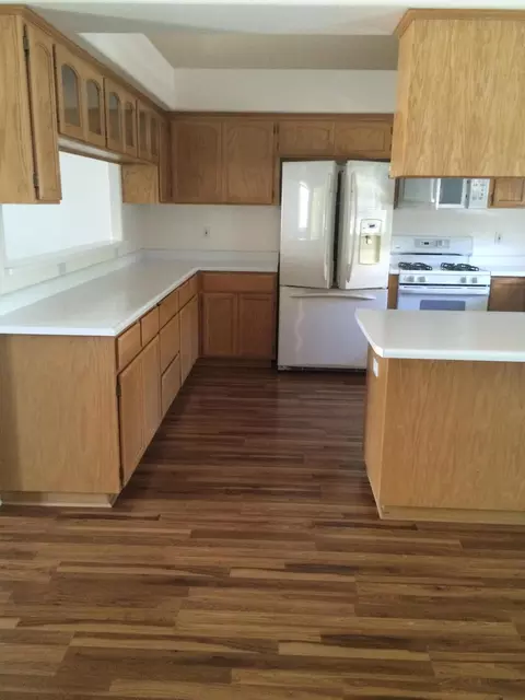 3315 Meridian Dr, Redding, CA 96002 photo 15