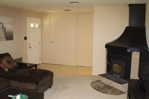 4275 Waushara Ave, Redding, CA 96001 photo 3