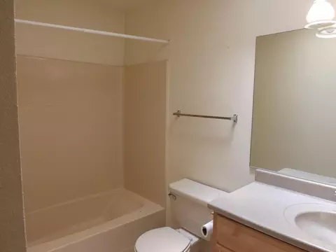 860 Oakmont Dr, Redding, CA 96003 photo 6