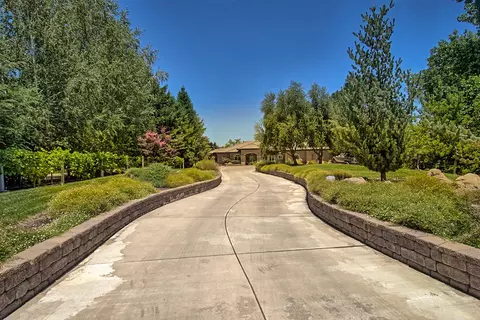 3342 Glenrock Way, Redding, CA 96001 photo 12