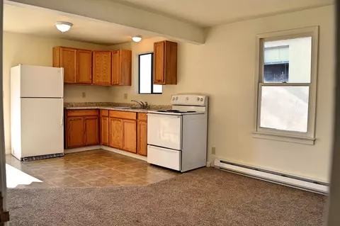 1755 Pleasant St, Redding, CA 96001 photo 6