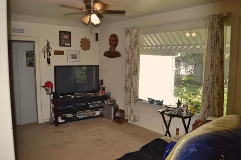 1755 Pleasant St, Redding, CA 96001 photo 9