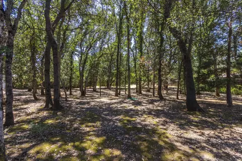 3471 Toro Way, Redding, CA 96002 photo 23