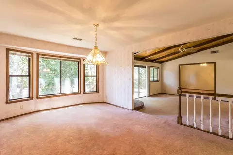 3471 Toro Way, Redding, CA 96002 photo 2