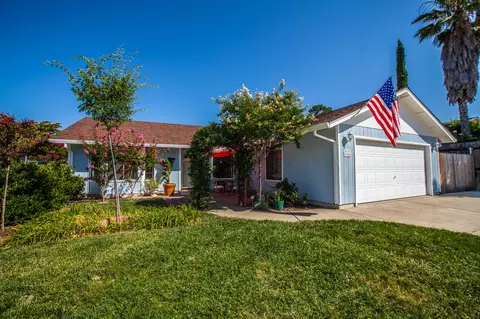 1624 Dakota Way, Redding, CA 96003 photo 4