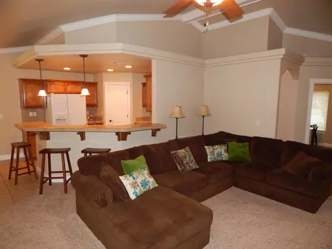 3466 Mearn Ct, Redding, CA 96002 photo 9